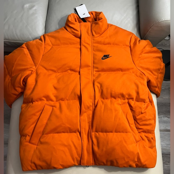 NWT - Nike Men’s Oversized Down Puffer Jacket - Size L - Picture 7 of 15